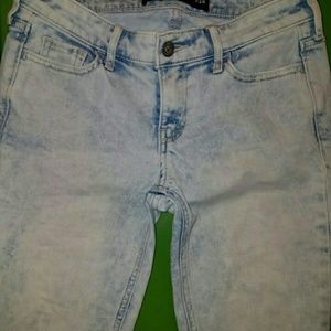 Hollister light washed jeans